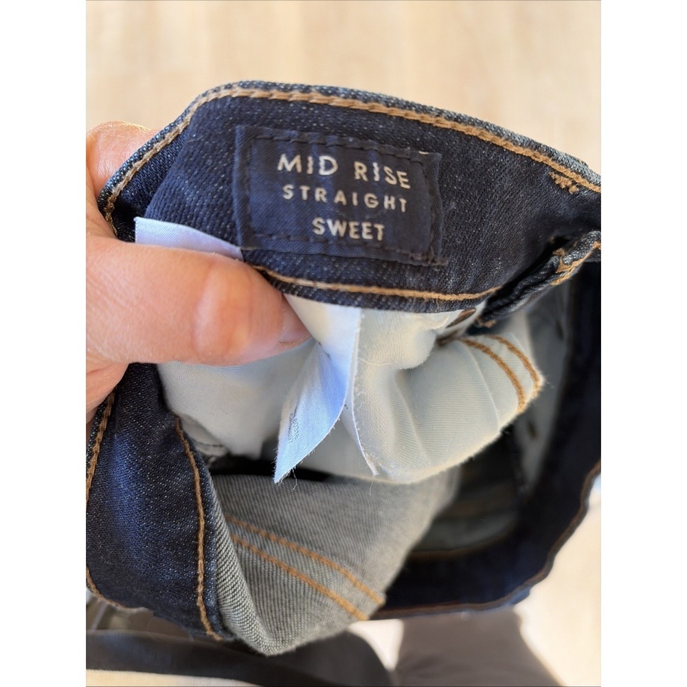 LUCKY BRAND Sweet Straight Mid Rise Women's Jeans Size 6/28 Blue Raw Hem Denim - Picture 9 of 9